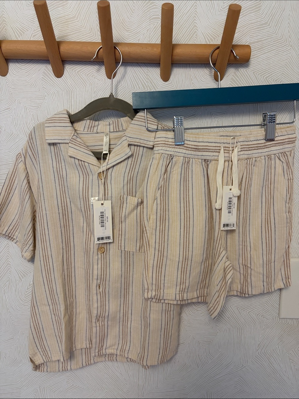 Rylee + Cru Beige and Blue Striped Short-Sleeve Button-Down Shirt